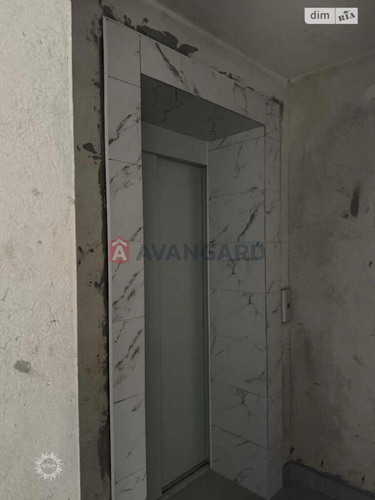 1 ��. ��������, 40/-/11 ��. �., 7/10 ������ ���� 19