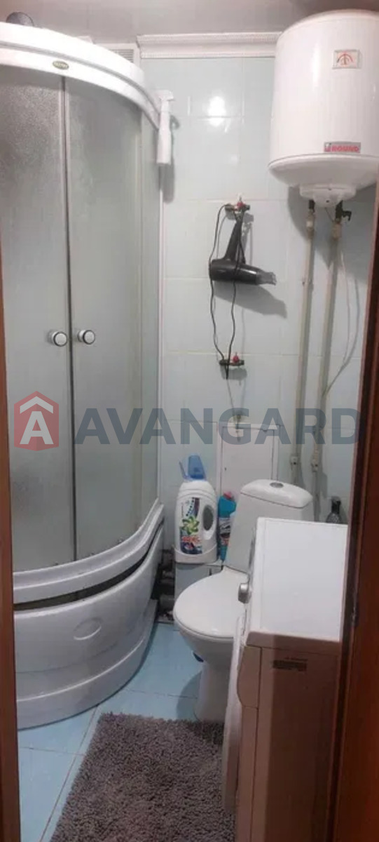 2 ��. ��������, 42/-/6 ��. �., 5/5 ������ ���� 9