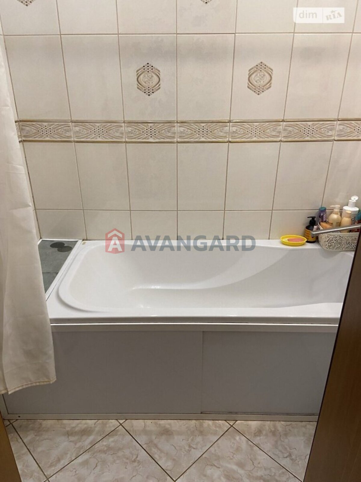 2 ��. ��������, 42/25/6 ��. �., 3/3 ������ ���� 25