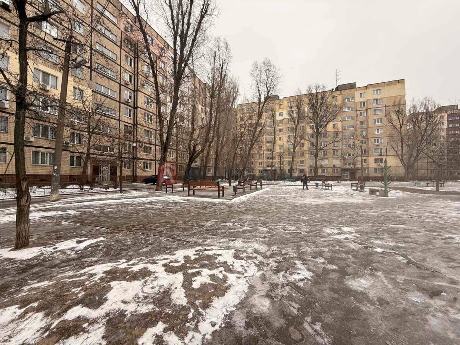 2 ��. ��������, 47/28/9 ��. �., 9/9 ������ ���� 3