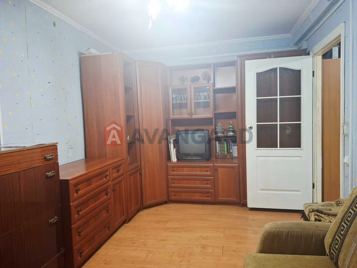 1 ��. ��������, 46/-/7 ��. �., 1/5 ������ ���� 14