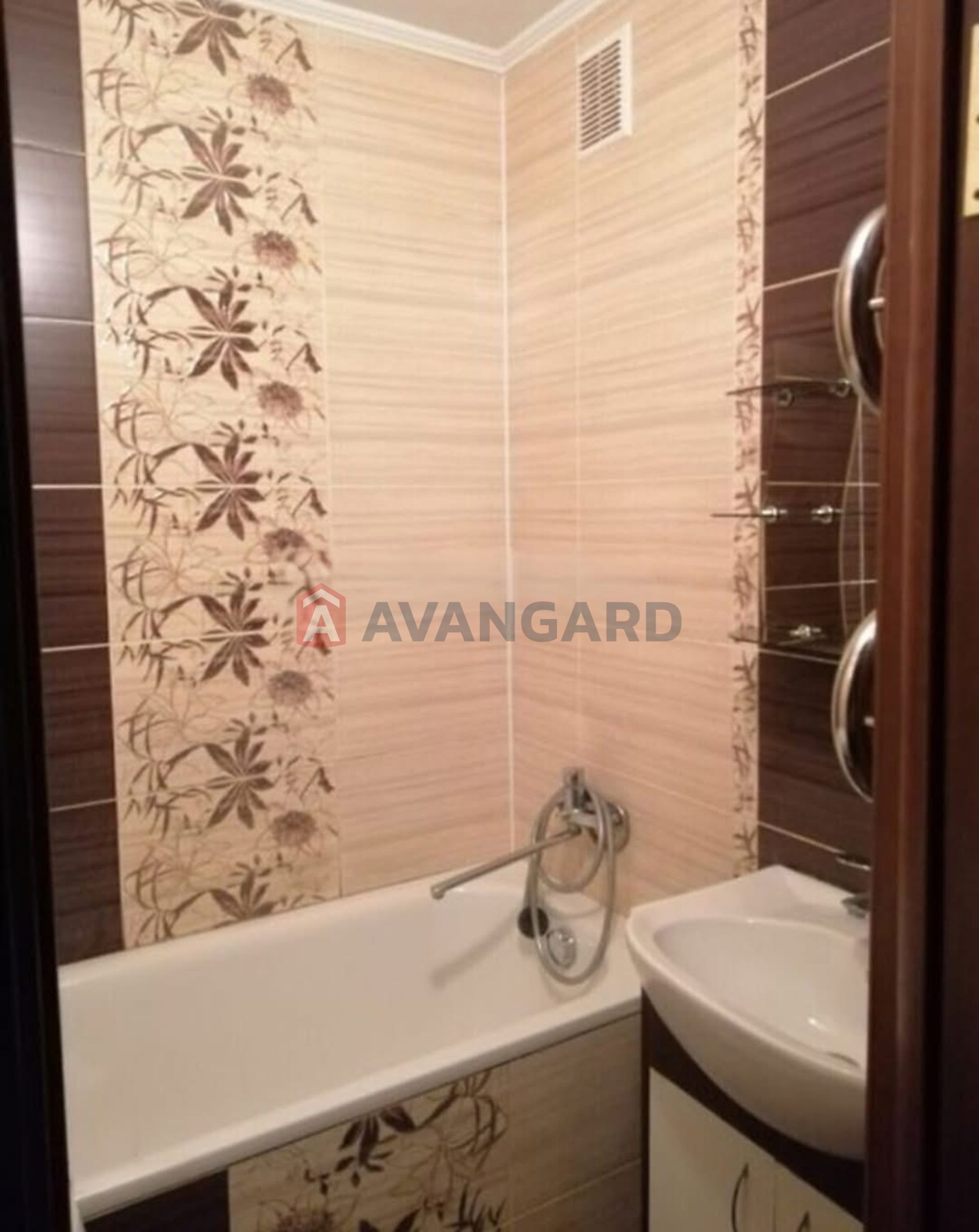 3 ��. ��������, 61/60/8 ��. �., 1/9 ������ ���� 12