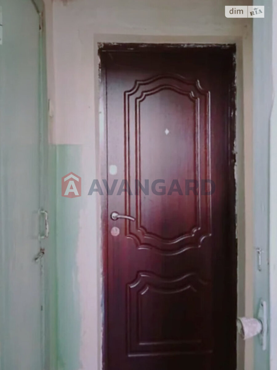 1 ��. ��������, 22/11/4 ��. �., 7/9 ������ ���� 17