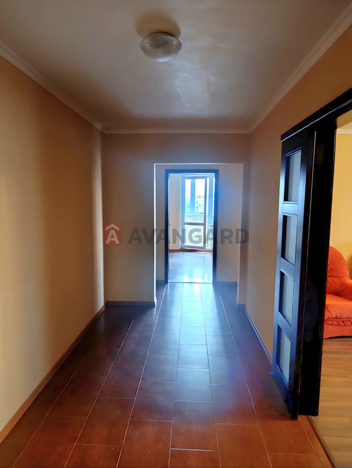 3 ��. ��������, 100 / 56 / 11 �? ��. �., 16/20 ������ ���� 3