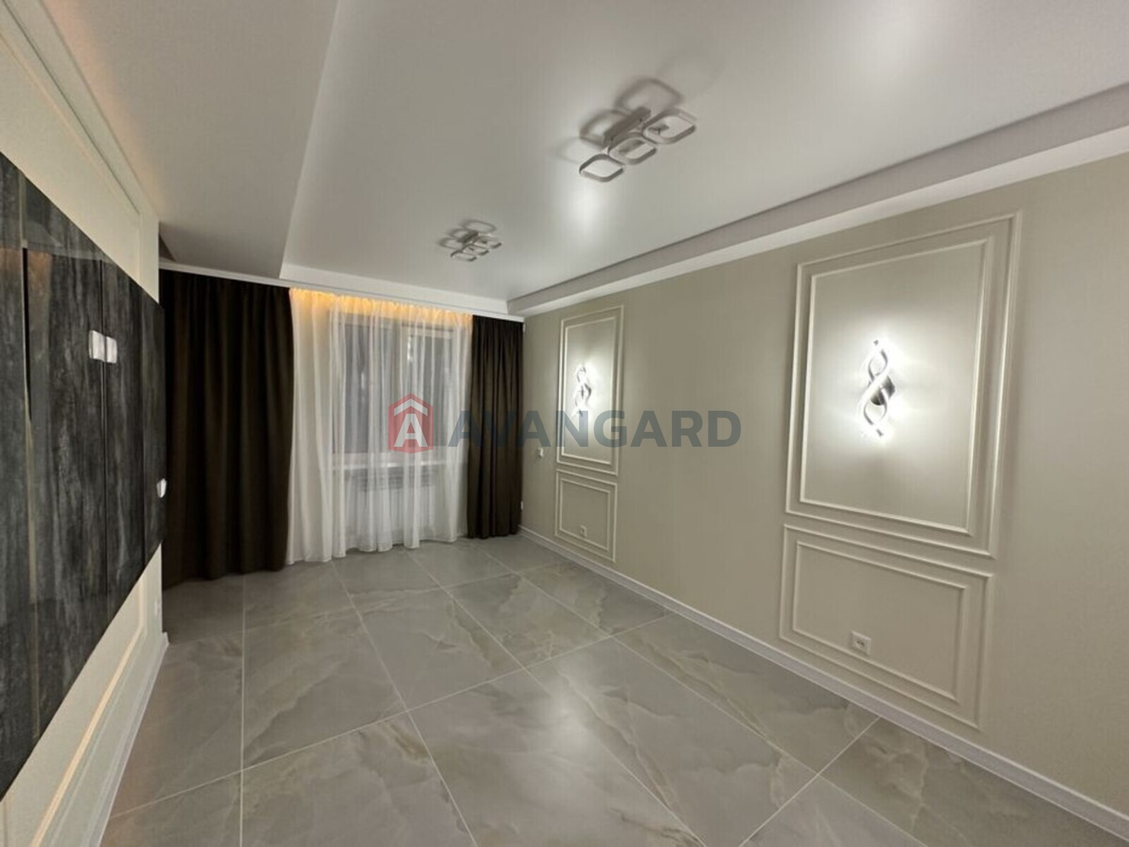 3 ��. ��������, 54/-/6 ��. �., 4/5 ������ ���� 24