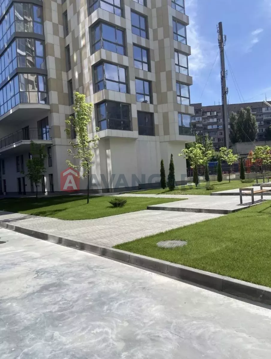 2 ��. ��������, 60/40/12 ��. �., 10/12 ������ ���� 20