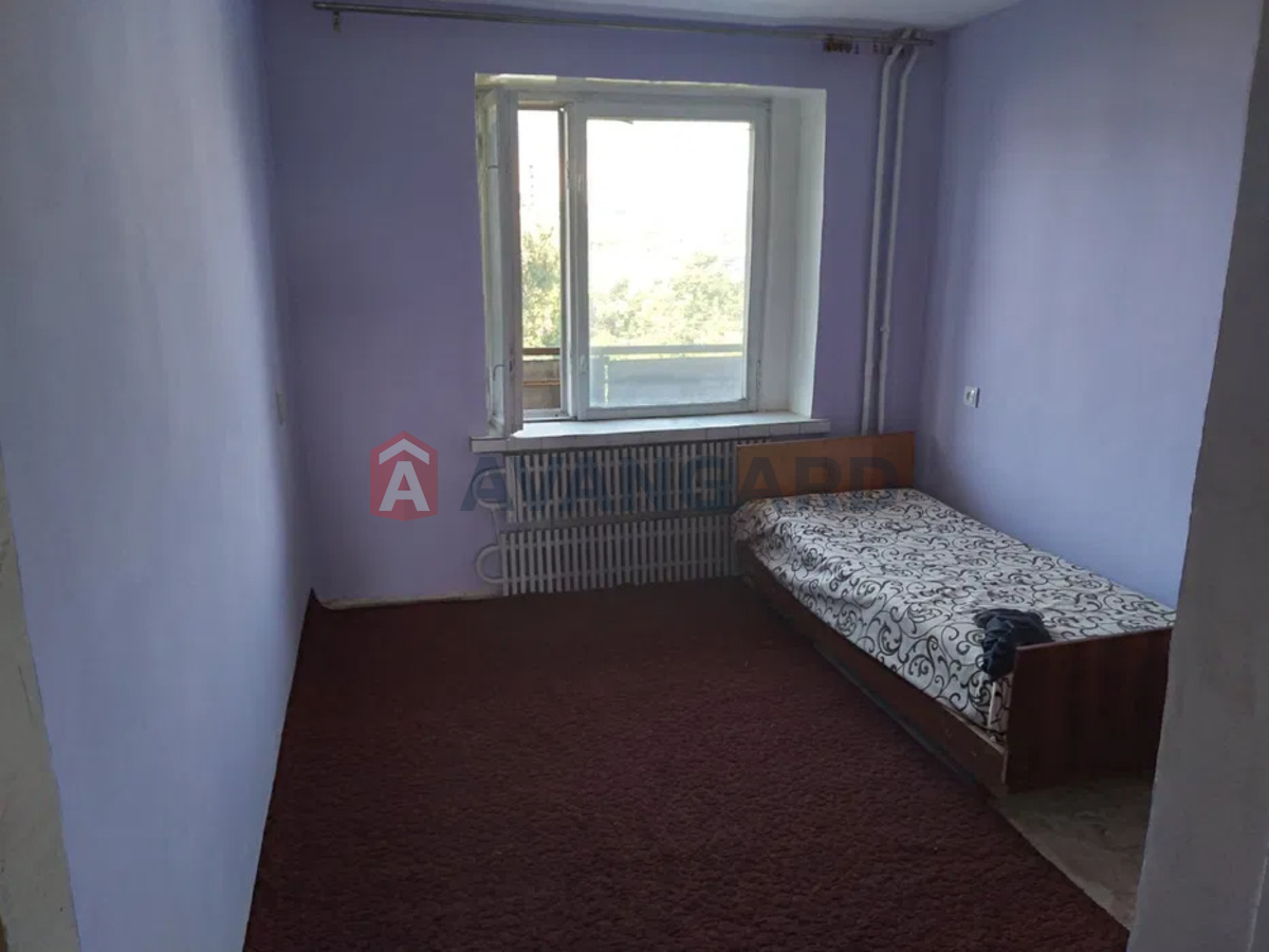 4 ��. ��������, 72/-/8 ��. �., 8/9 ������ ���� 1