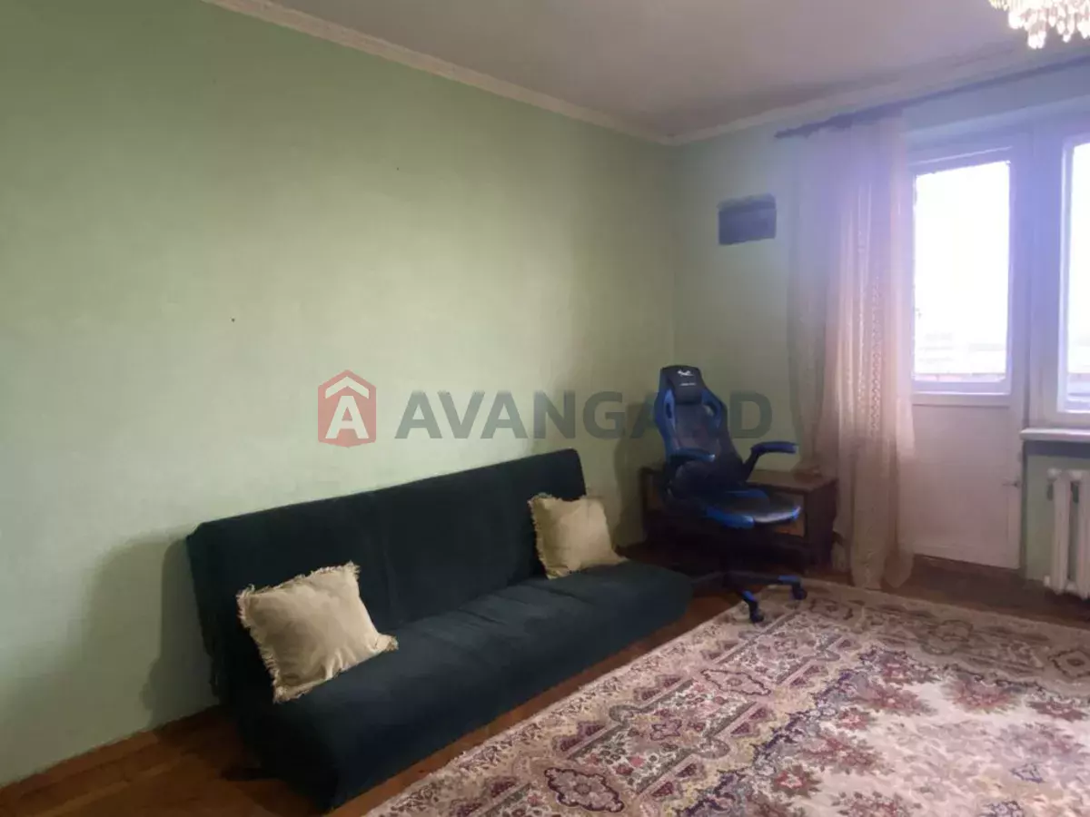 3 ��. ��������, 70/-/8 ��. �., 10/14 ������ ���� 6