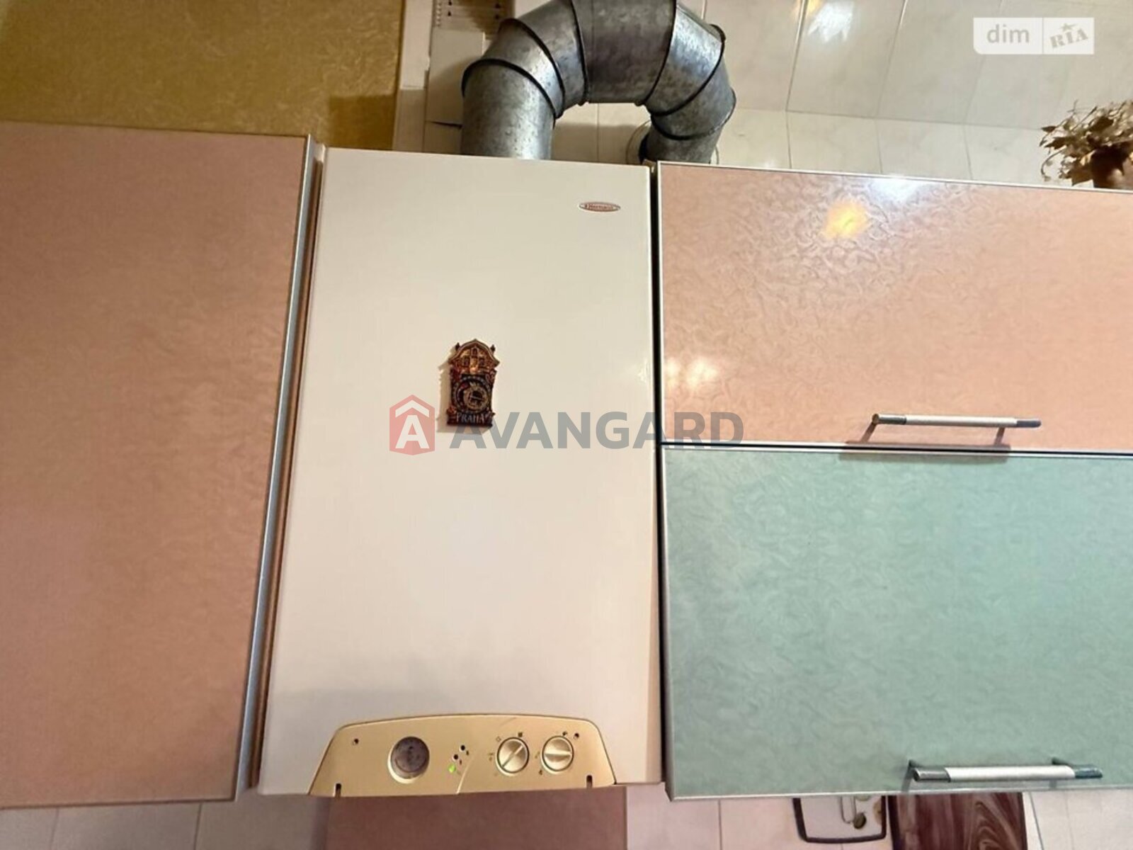 3 ��. ��������, 67/43/9 ��. �., 2/2 ������ ���� 10