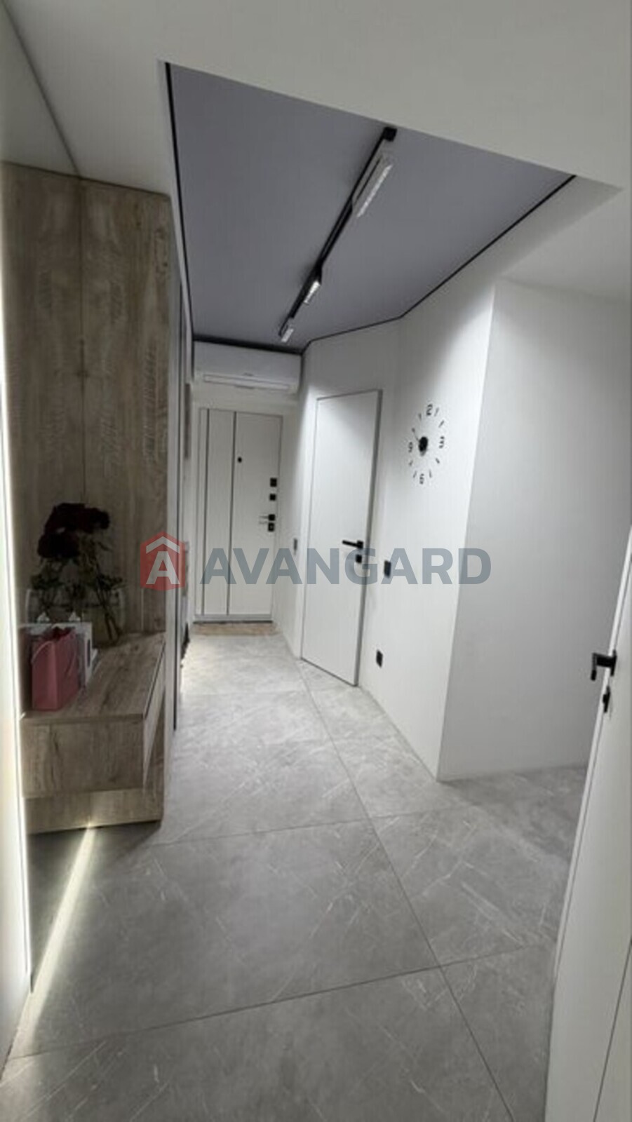 2 ��. ��������, 43/-/6 ��. �., 2/5 ������ ���� 6