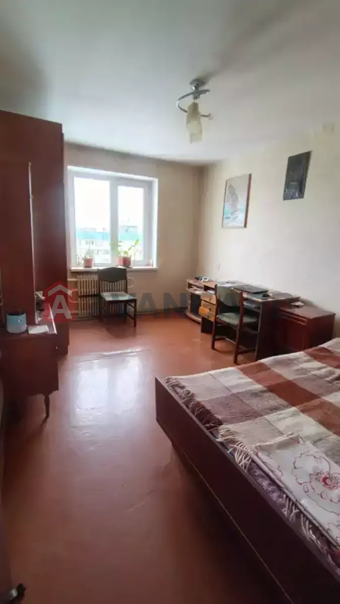 3 ��. ��������, 72/-/10 ��. �., 10/10 ������ ���� 13