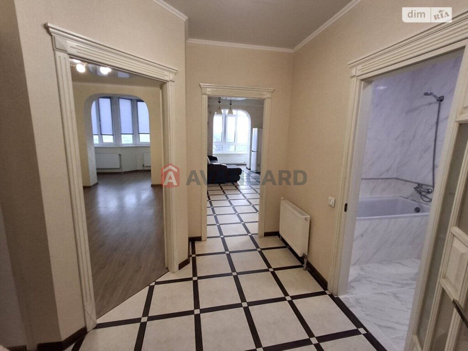 1 ��. ��������, 57/-/- ��. �., 9/12 ������ ���� 22