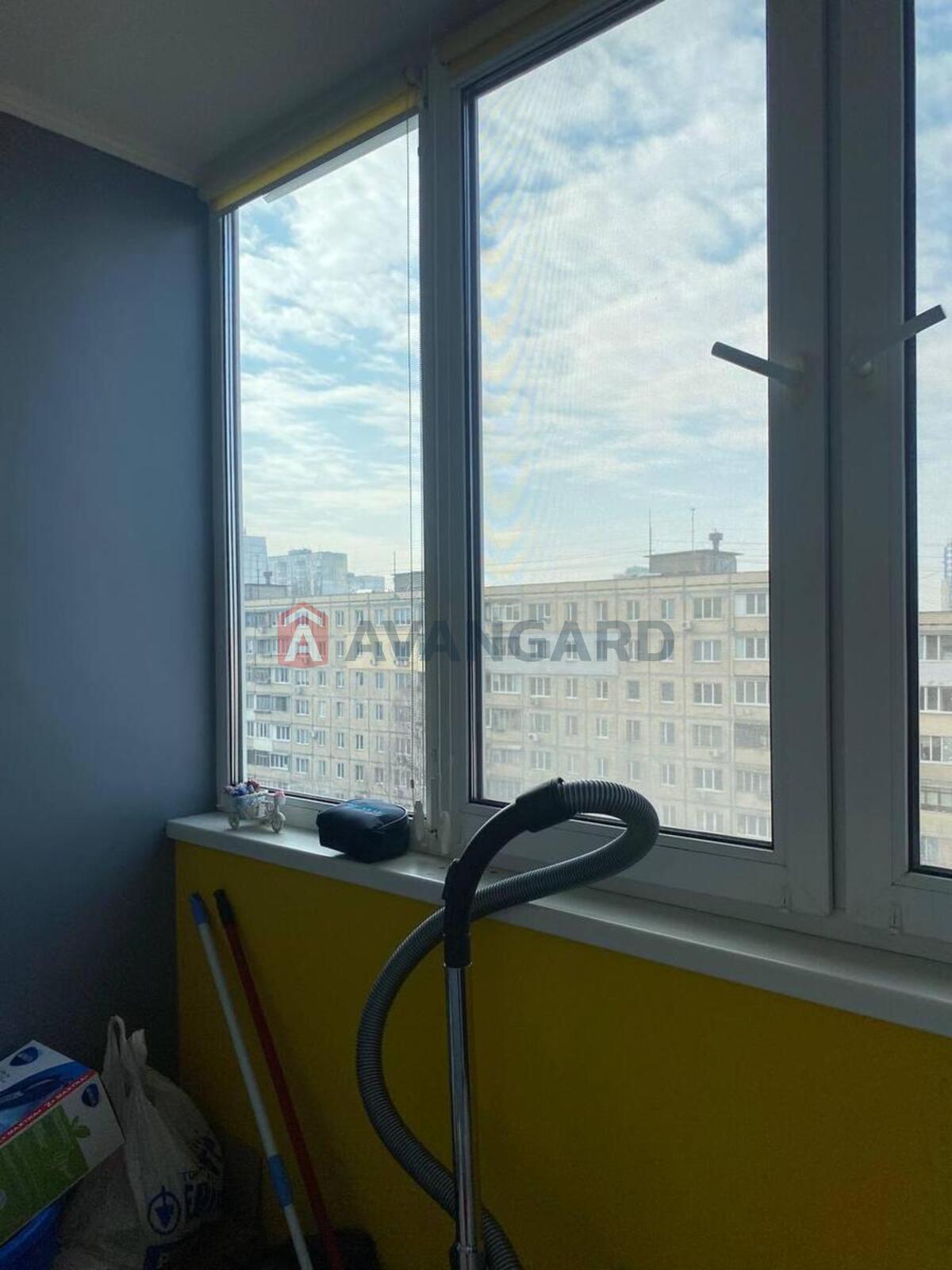 1 . , 36/-/8 . ., 9/9   5