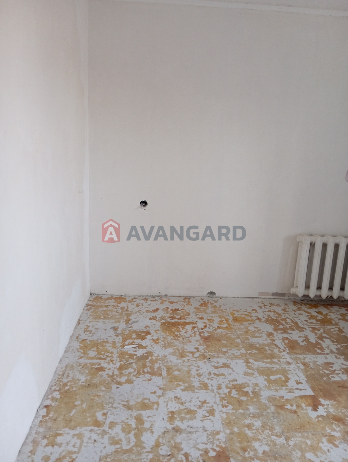 3 ��. ��������, 67/-/8 ��. �., 4/14 ������ ���� 9