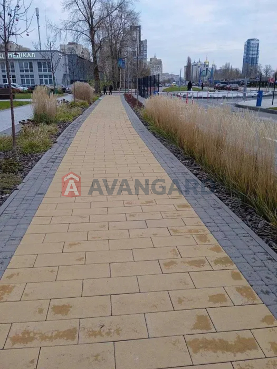 2 ��. ��������, 81/36,2/16,5 ��. �., 5/17 ������ ���� 10