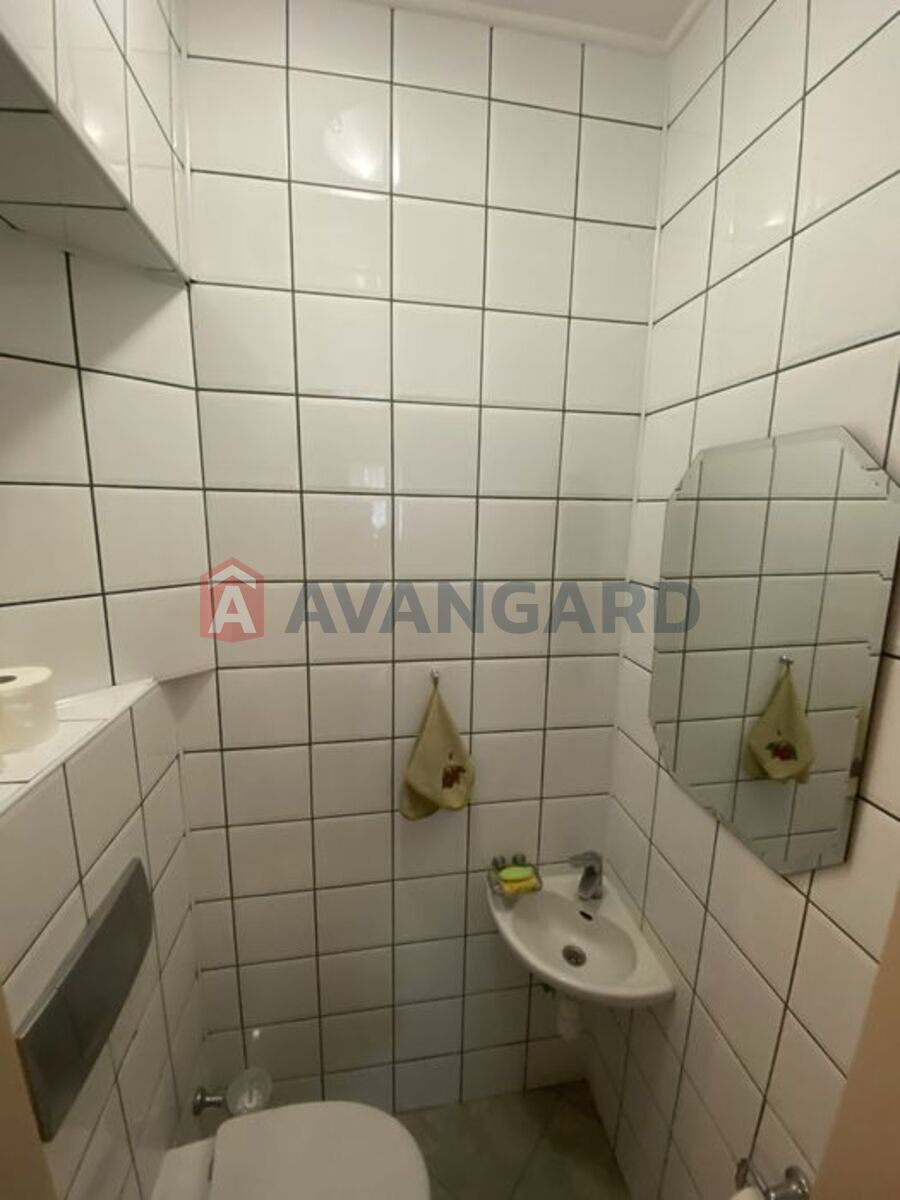 5 ��. ��������, 170/-/12 ��. �., 1/2 ������ ���� 18
