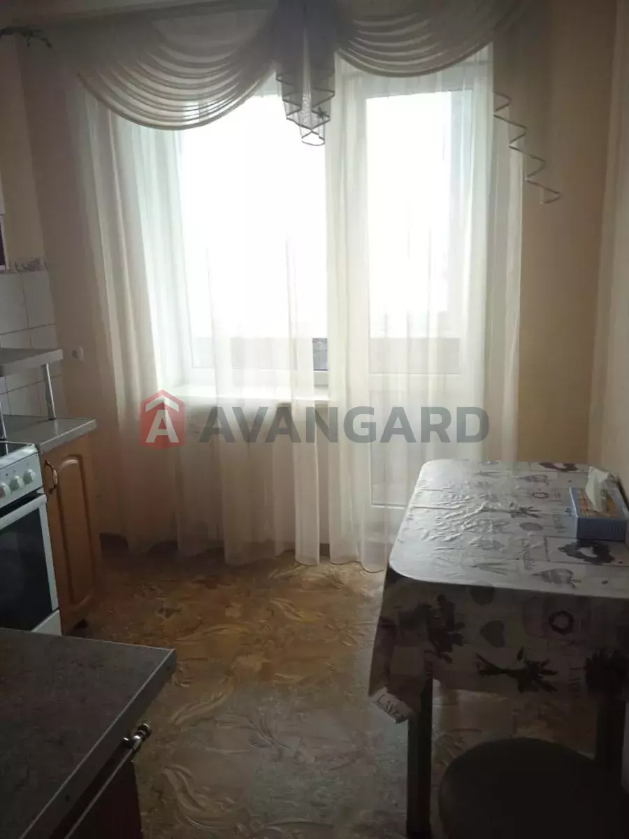 1 ��. ��������, 40/-/7 ��. �., 13/14 ������ ���� 5