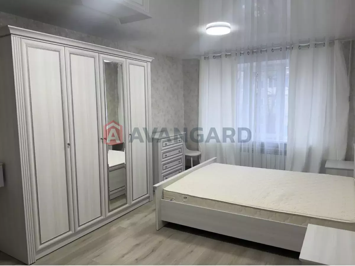 1 ��. ��������, 31/-/10 ��. �., 3/9 ������ ���� 1