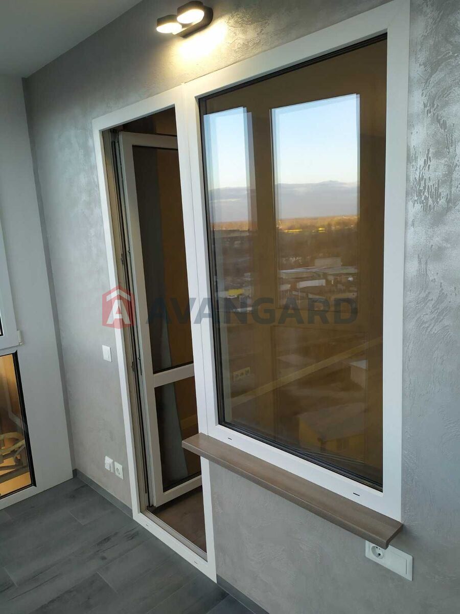 3 ��. ��������, 86/-/17 ��. �., 8/27 ������ ���� 21