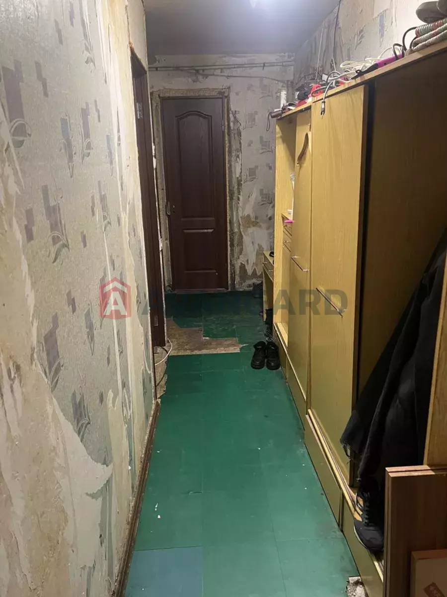 3 ��. ��������, 69/-/9 ��. �., 1/10 ������ ���� 3