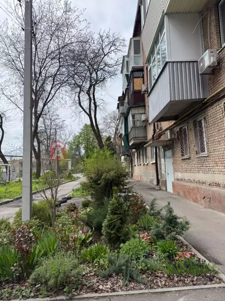 1 ����. ��������, 40/-/25 ��. �., 4/4 ���� ���� 2