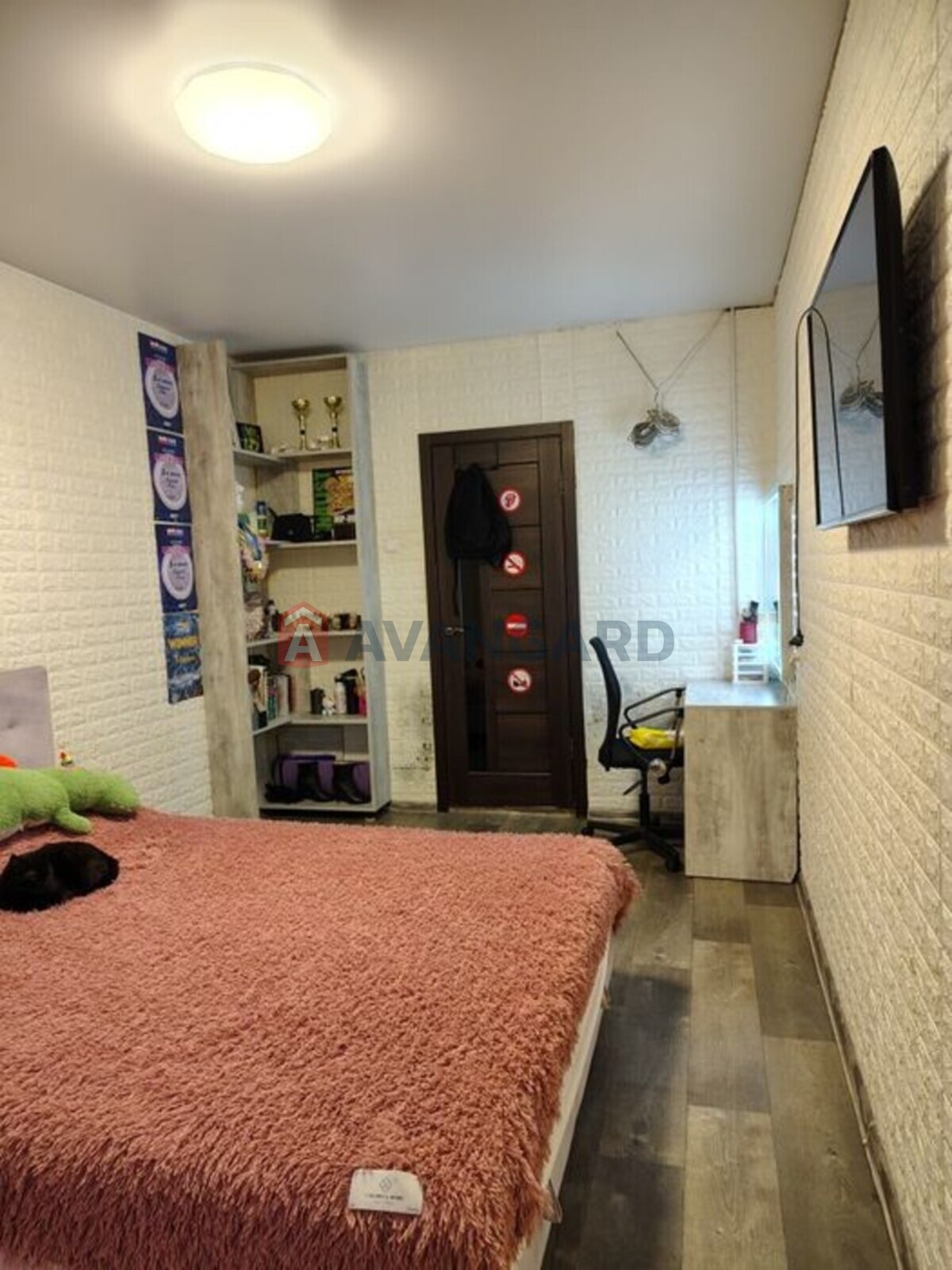 4 ��. ��������, 88/-/16 ��. �., 6/9 ������ ���� 24