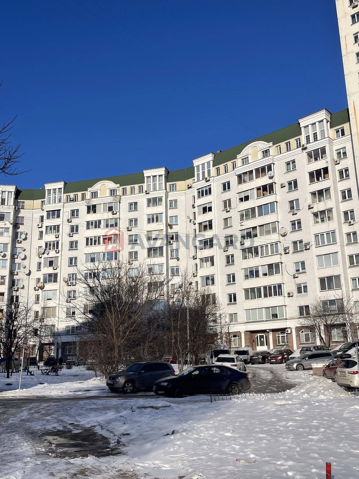 3 ��. ��������, 122/-/23 ��. �., 9/10 ������ ���� 6