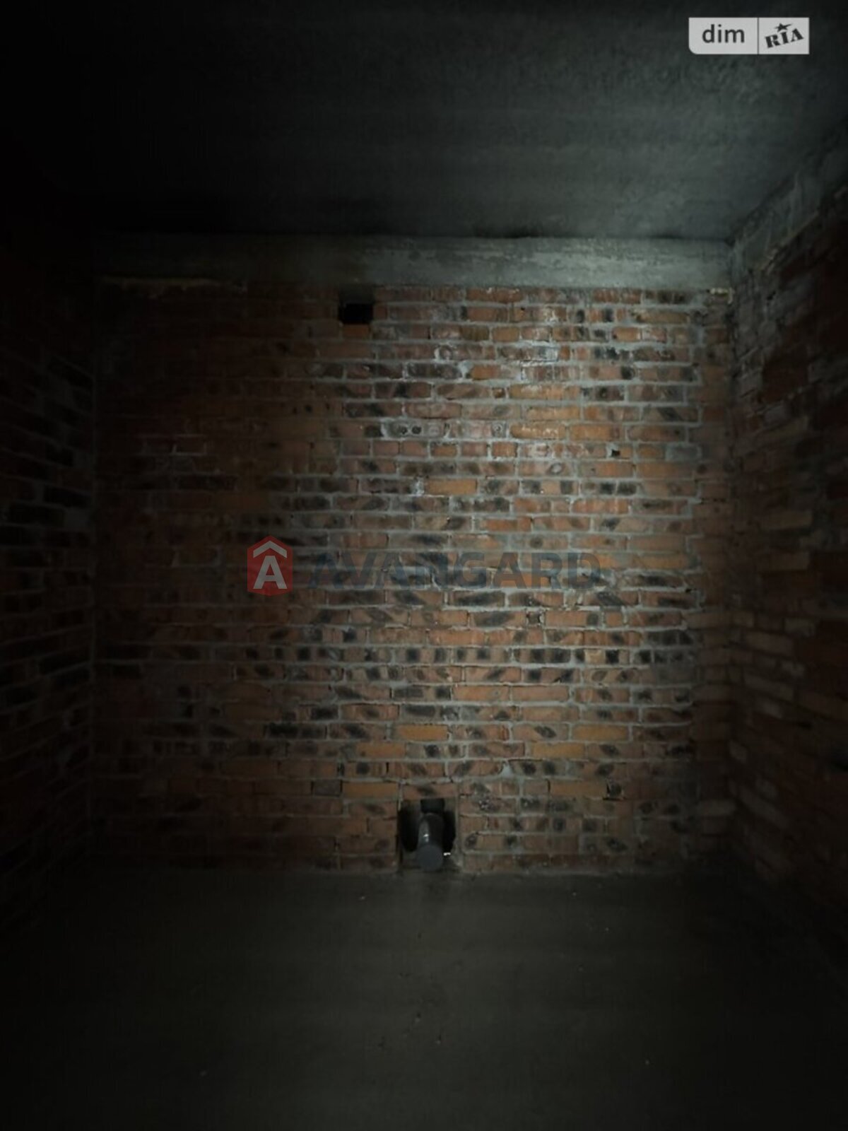 1 ��. ��������, 35/16/9 ��. �., 9/10 ������ ���� 6