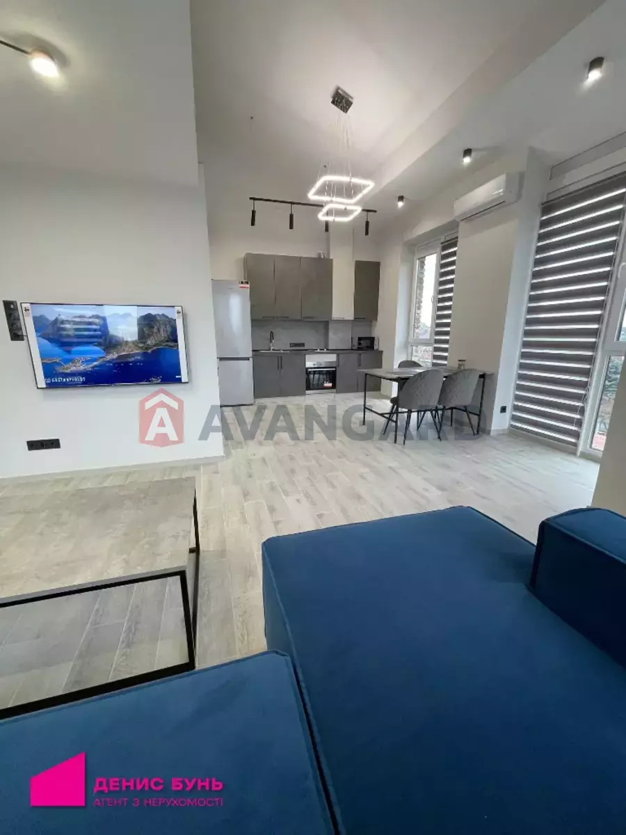 1 ��. ��������, 63/-/- ��. �., 5/5 ������ ���� 3