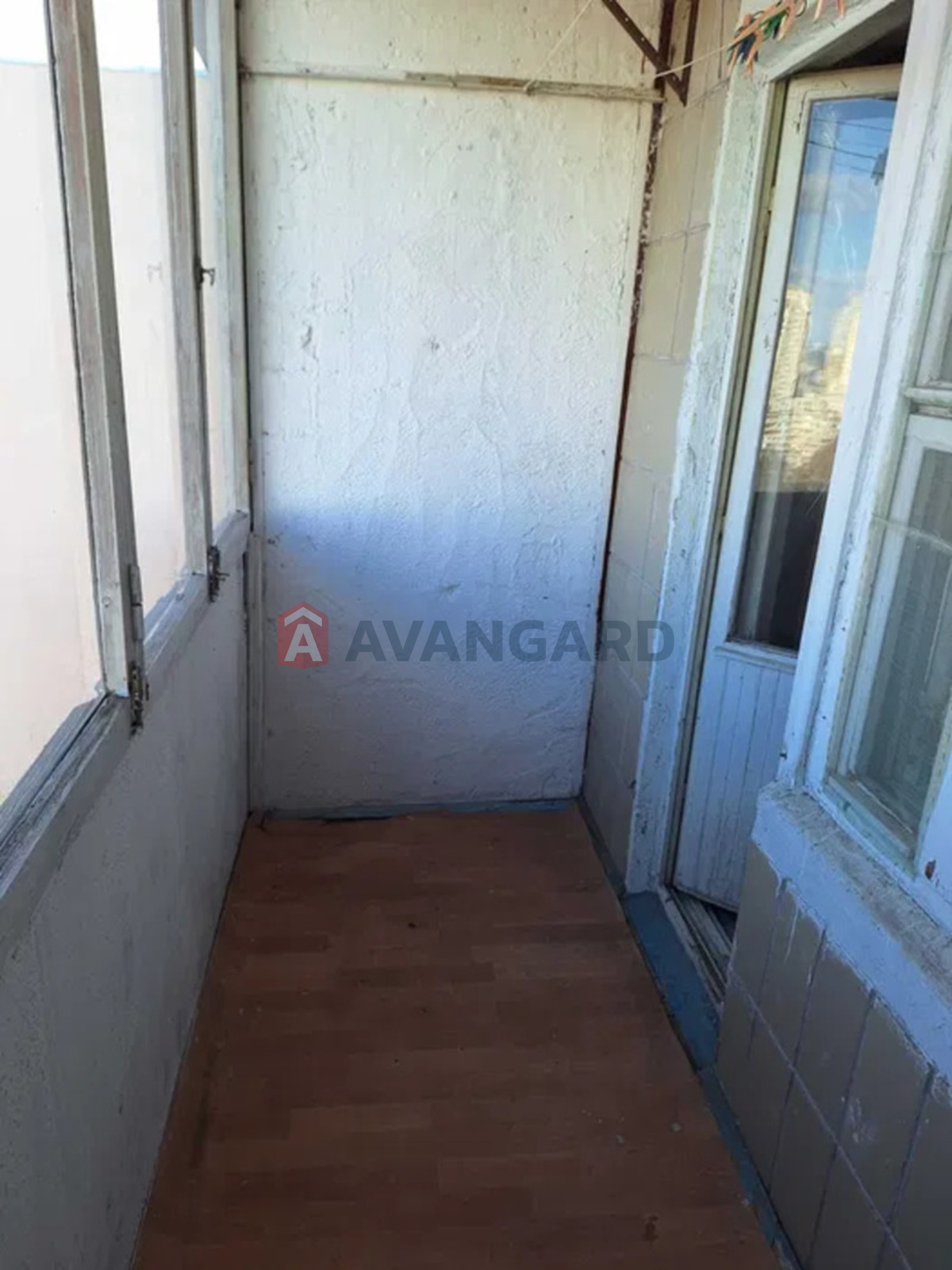 2 ����. ��������, 50/-/6 ��. �., 9/9 ���� ���� 7