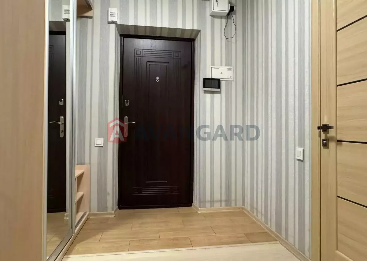 1 ��. ��������, 39/19/10 ��. �., 3/6 ������ ���� 16