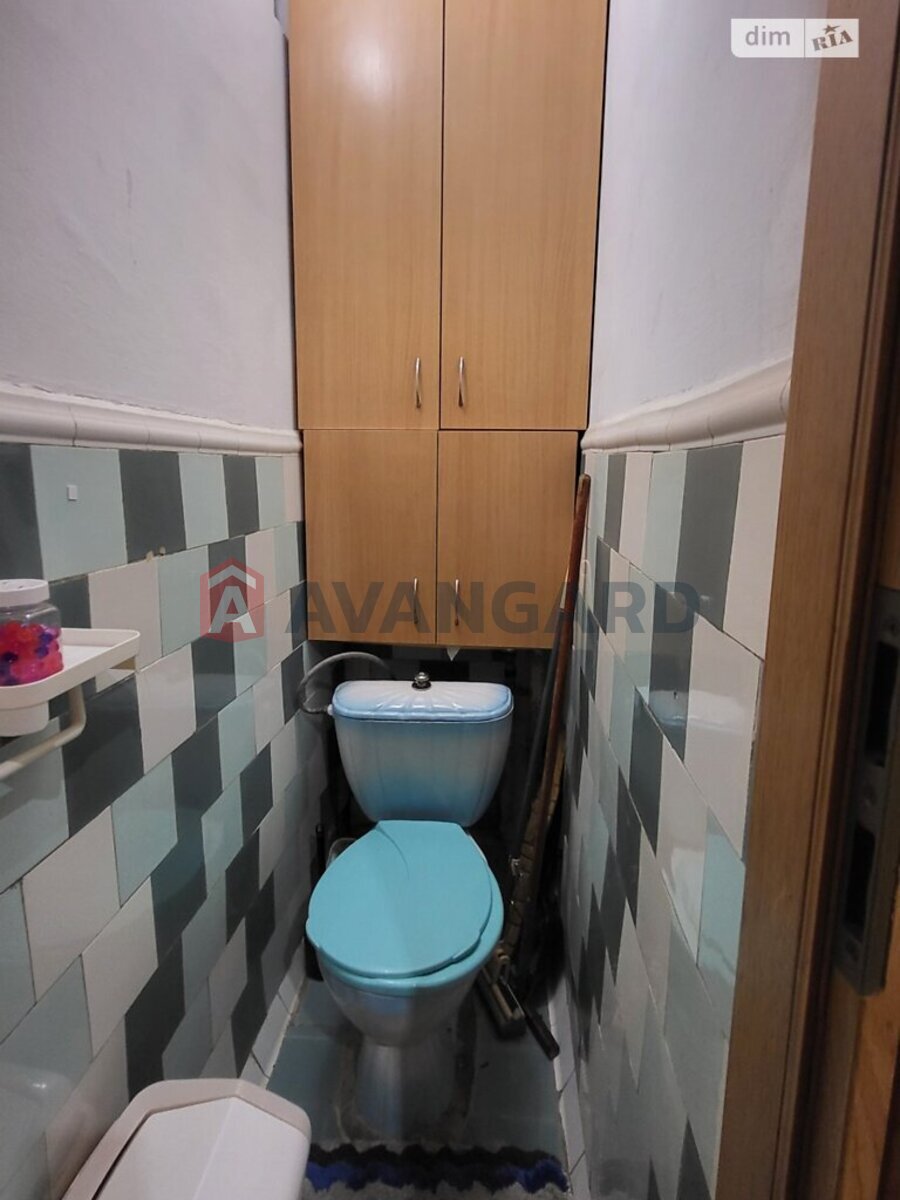 4 ��. ��������, 60/43/5 ��. �., 2/5 ������ ���� 13