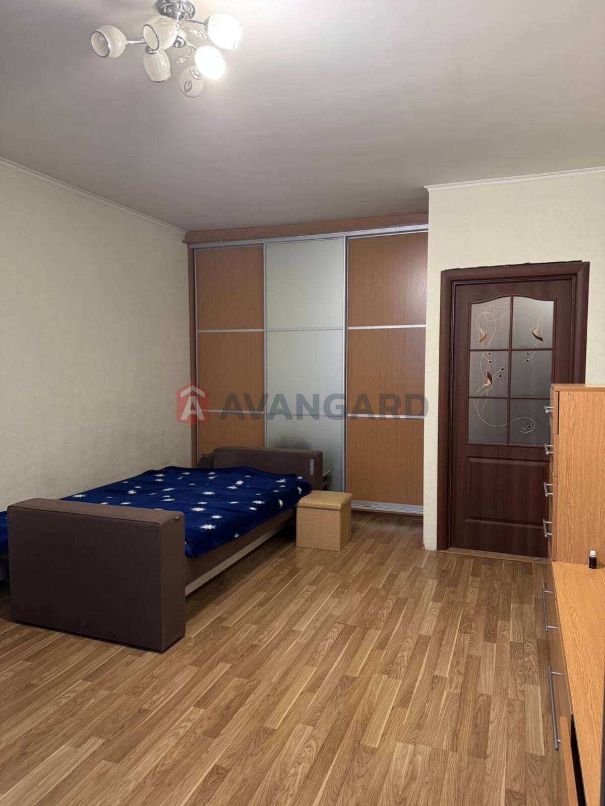 1 ��. ��������, 51/22/12 ��. �., 11/24 ������ ���� 3