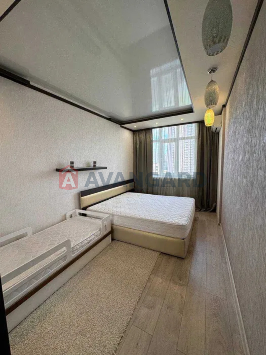 2 ��. ��������, 85/-/85 ��. �., 12/24 ������ ���� 10