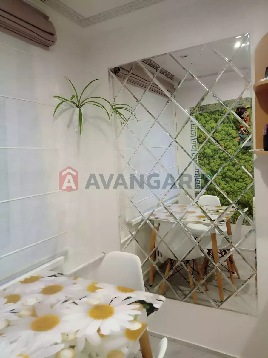 4 ��. ��������, 70/-/7 ��. �., 9/10 ������ ���� 15