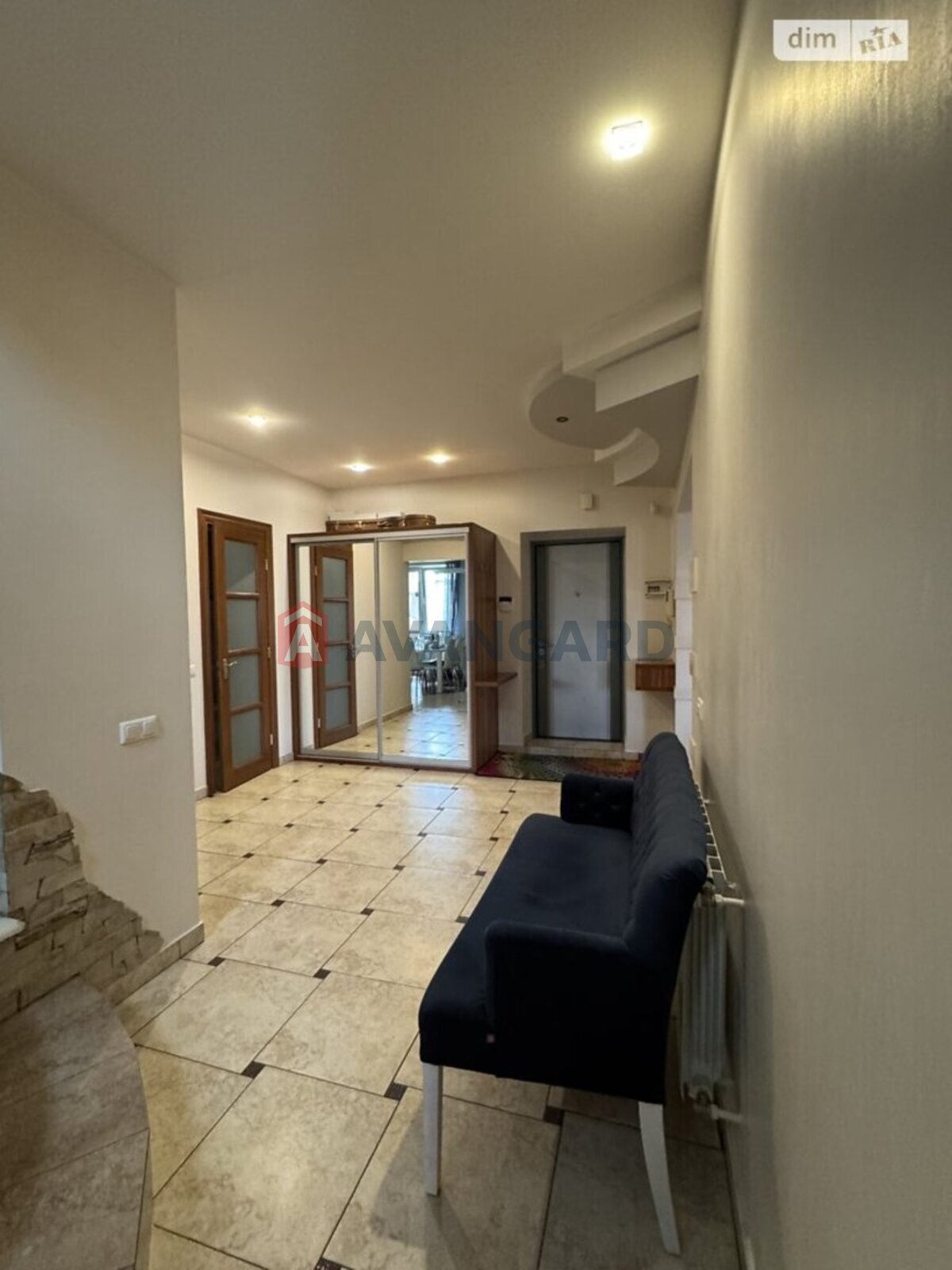 7 ����. ��������, 278/181/21 ��. �., 5/6 ���� ���� 1