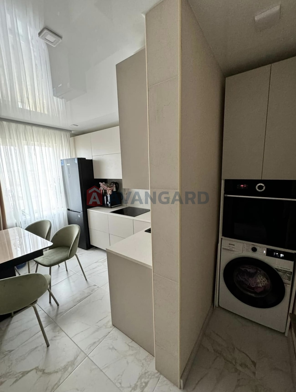 3 ��. ��������, 64/-/8 ��. �., 10/10 ������ ���� 3