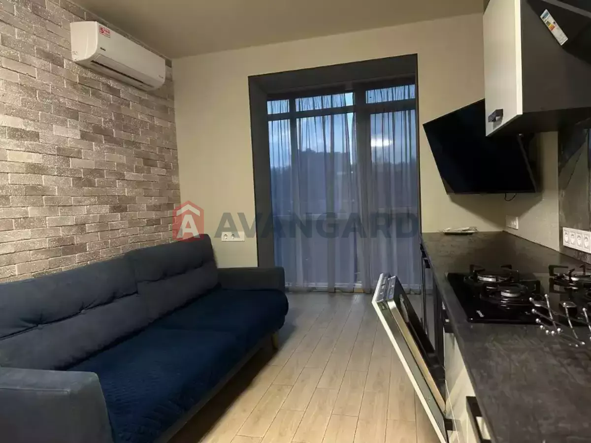 3 ��. ��������, 60/-/- ��. �., 12/12 ������ ���� 3