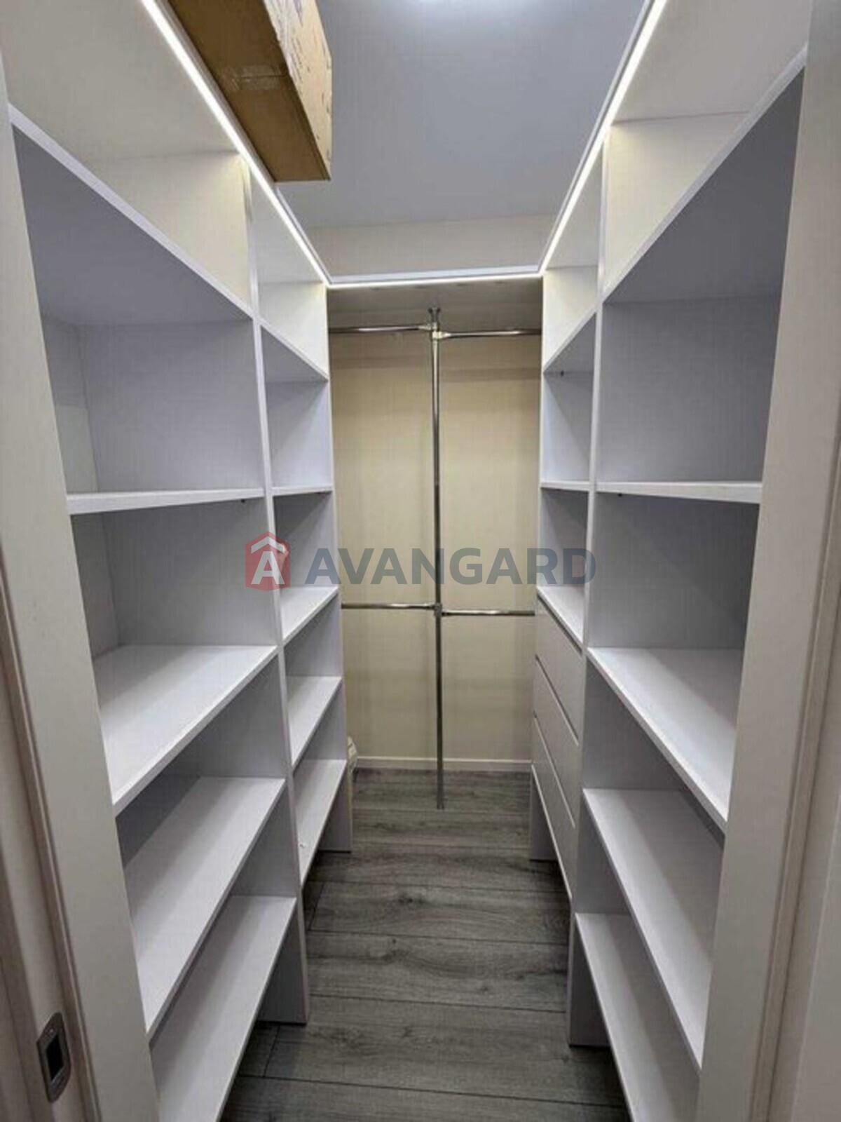 1 ��. ��������, 45/-/22 ��. �., 4/10 ������ ���� 14