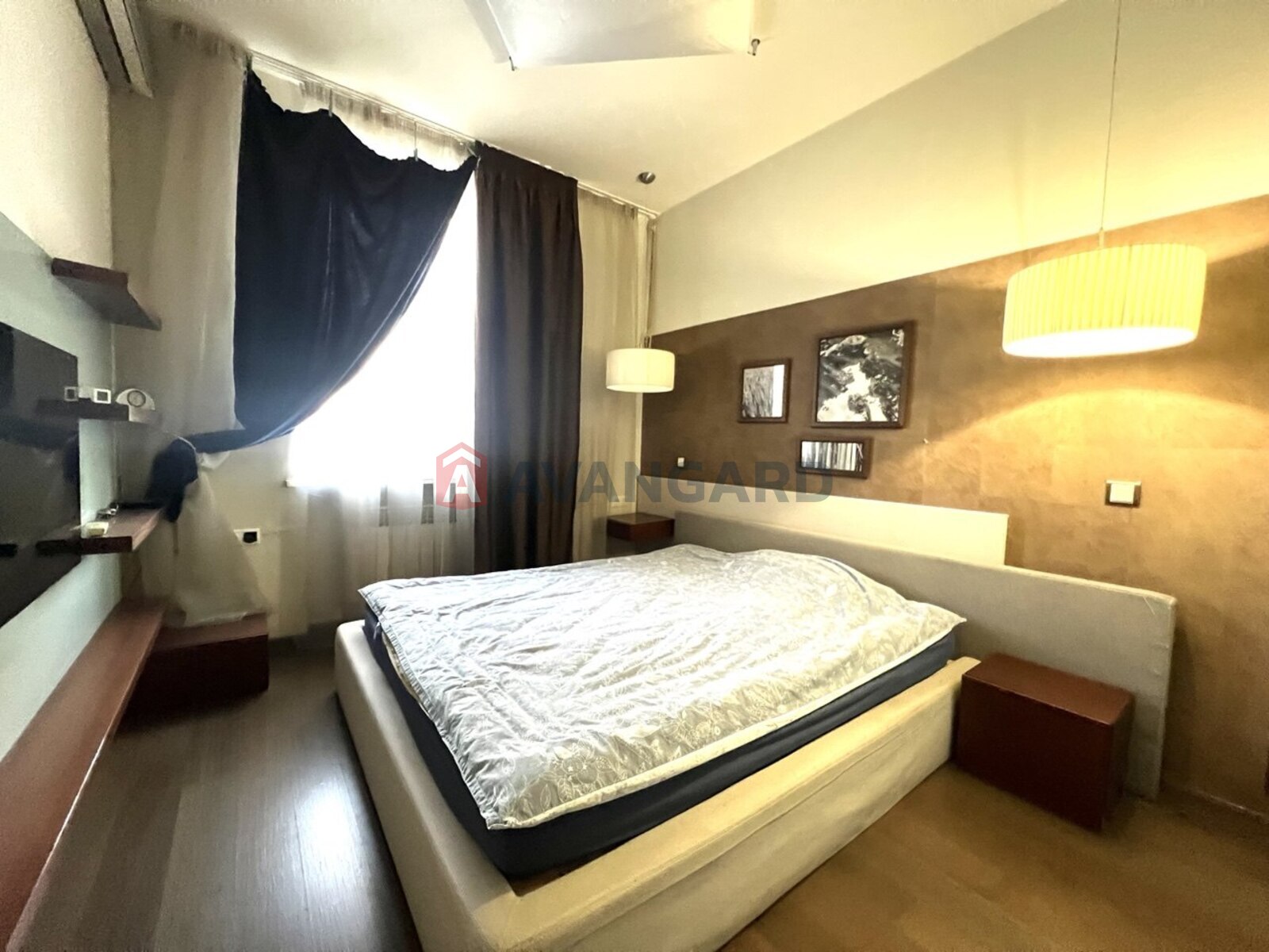 2 ��. ��������, 63/-/10 ��. �., 6/12 ������ ���� 19