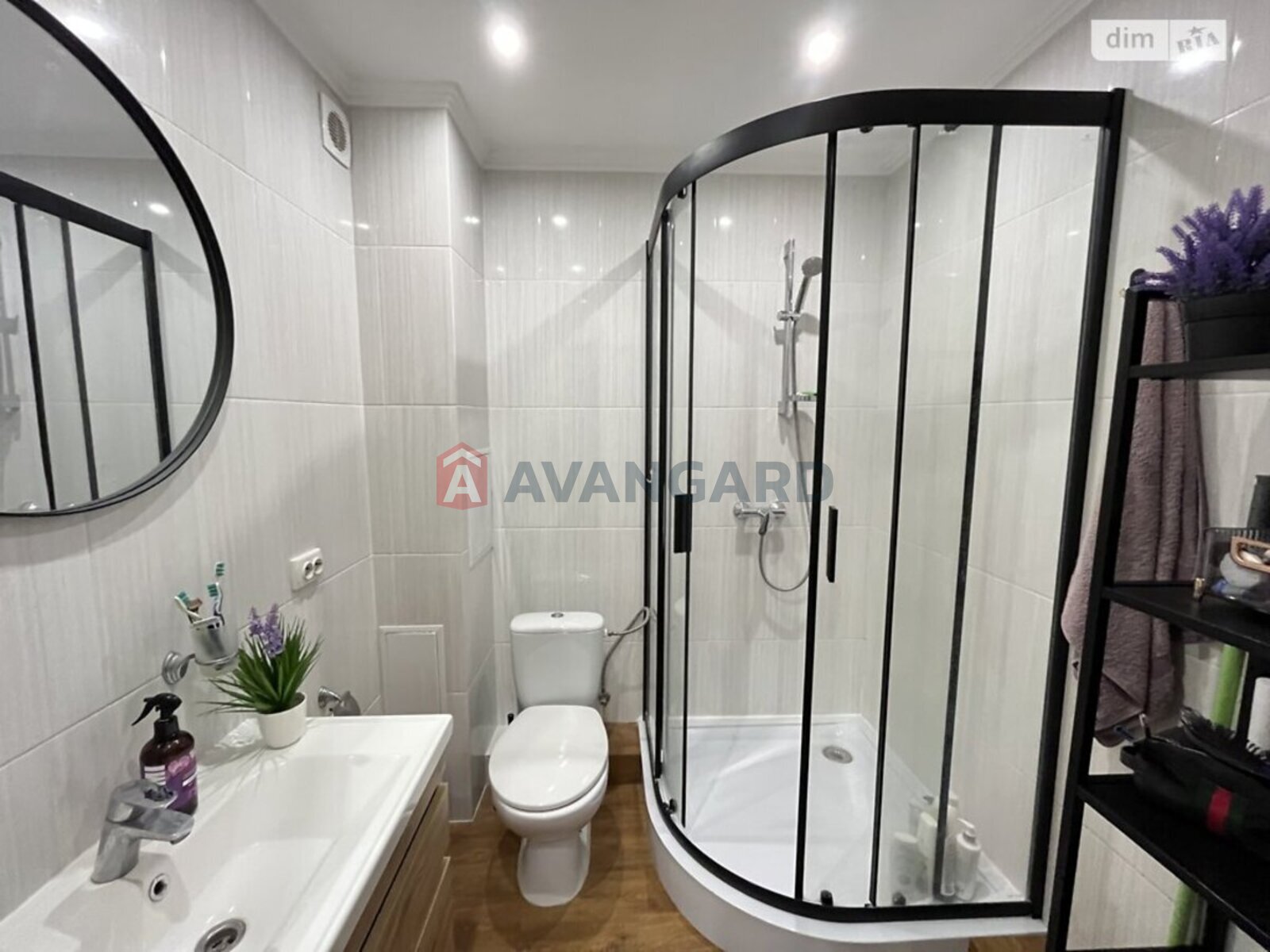 3 ��. ��������, 107/27/36 ��. �., 9/11 ������ ���� 18