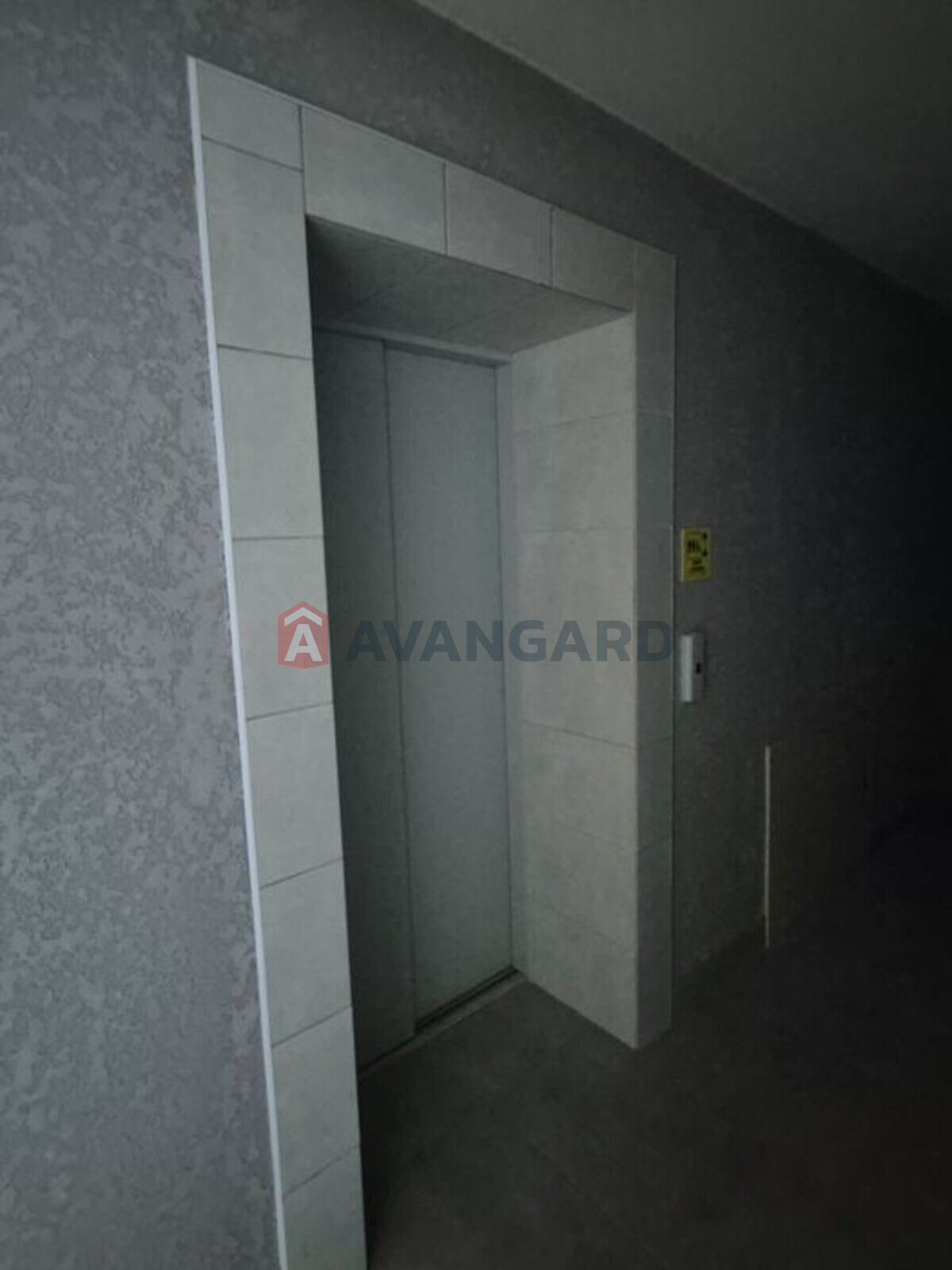 3 ��. ��������, 83/-/16 ��. �., 2/10 ������ ���� 3