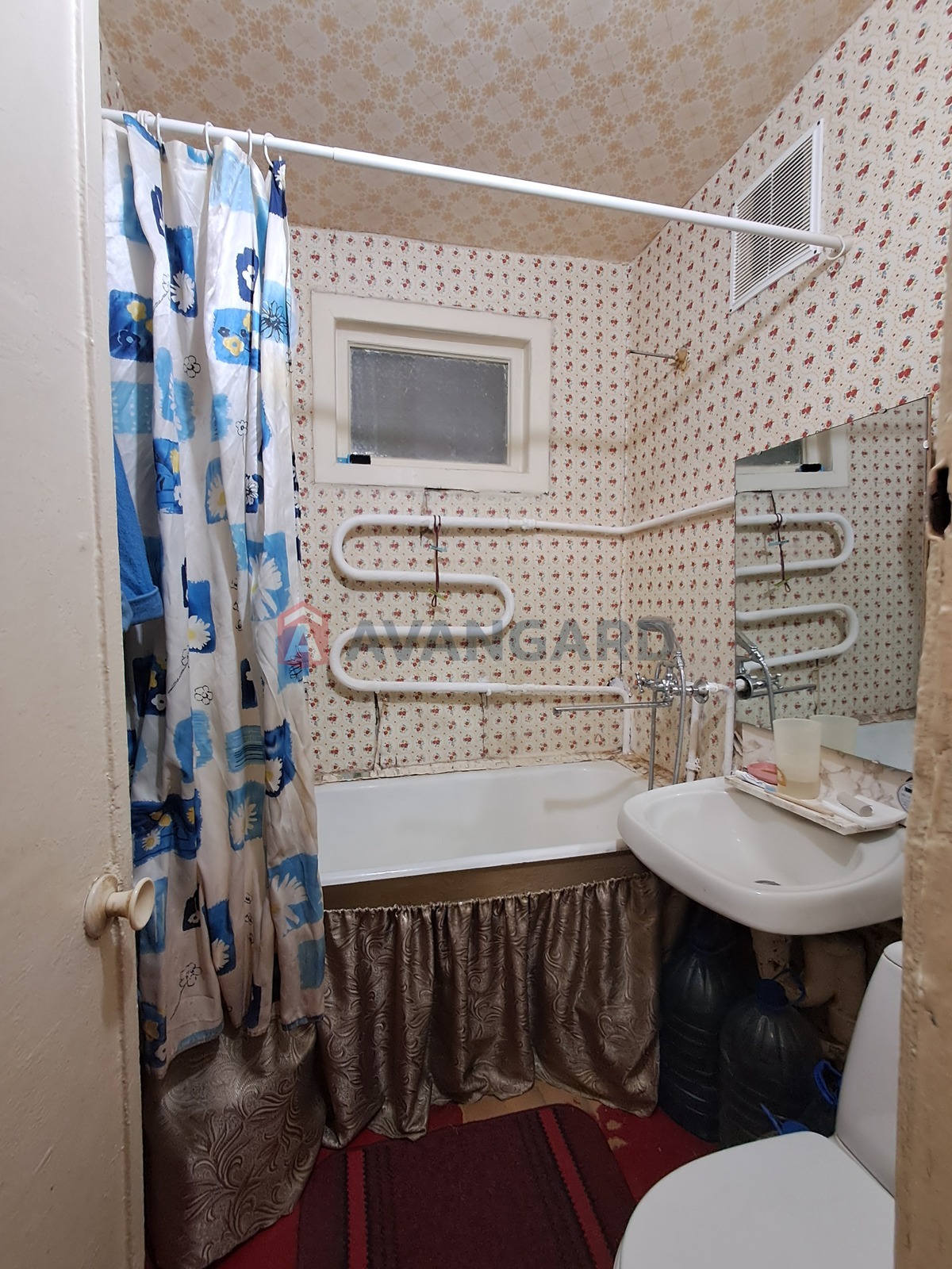 1 ����. ��������, 29/-/7 ��. �., 3/5 ���� ���� 6