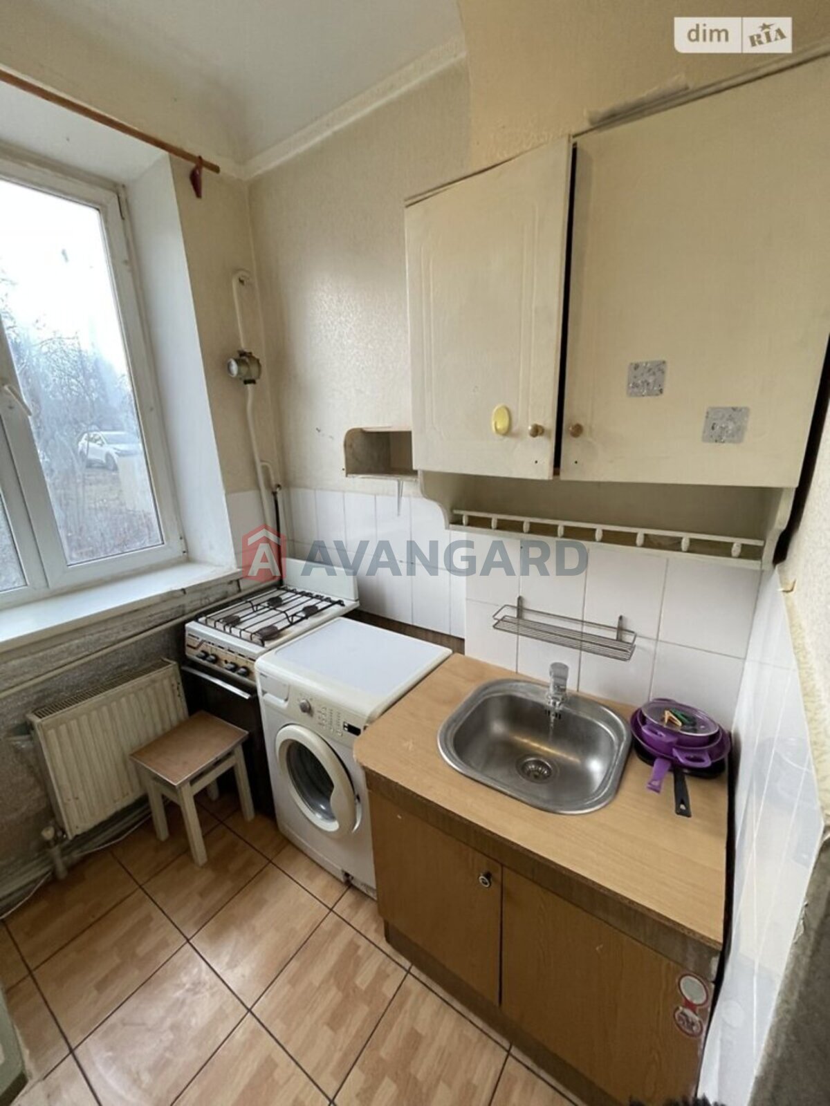 1 ��. ��������, 31/-/- ��. �., 1/2 ������ ���� 9