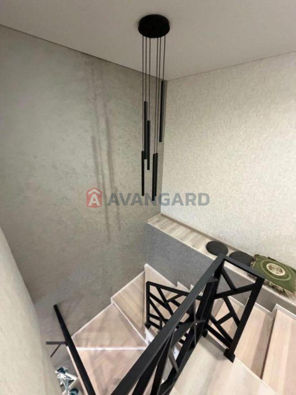 3 ��. ��������, 108/-/15 ��. �., 9/10 ������ ���� 15