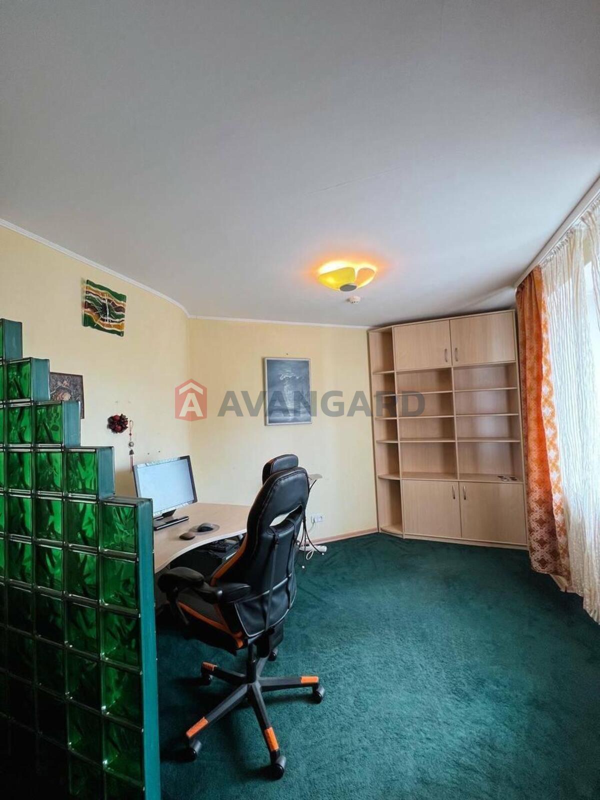 3 кім. квартира, 230/80/60 кв. м., 9/11 поверх фото 9 3 кім. квартира, 230/80/60 кв. м., 9/11 поверх фото 9
