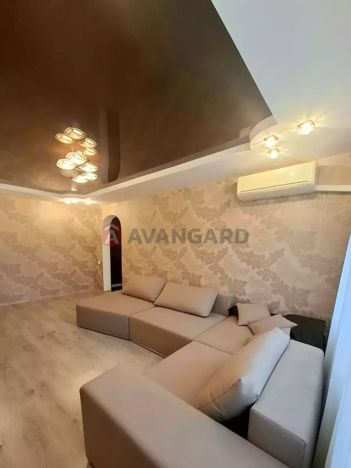 2 ��. ��������, 45/30/11 ��. �., 15/16 ������ ���� 9