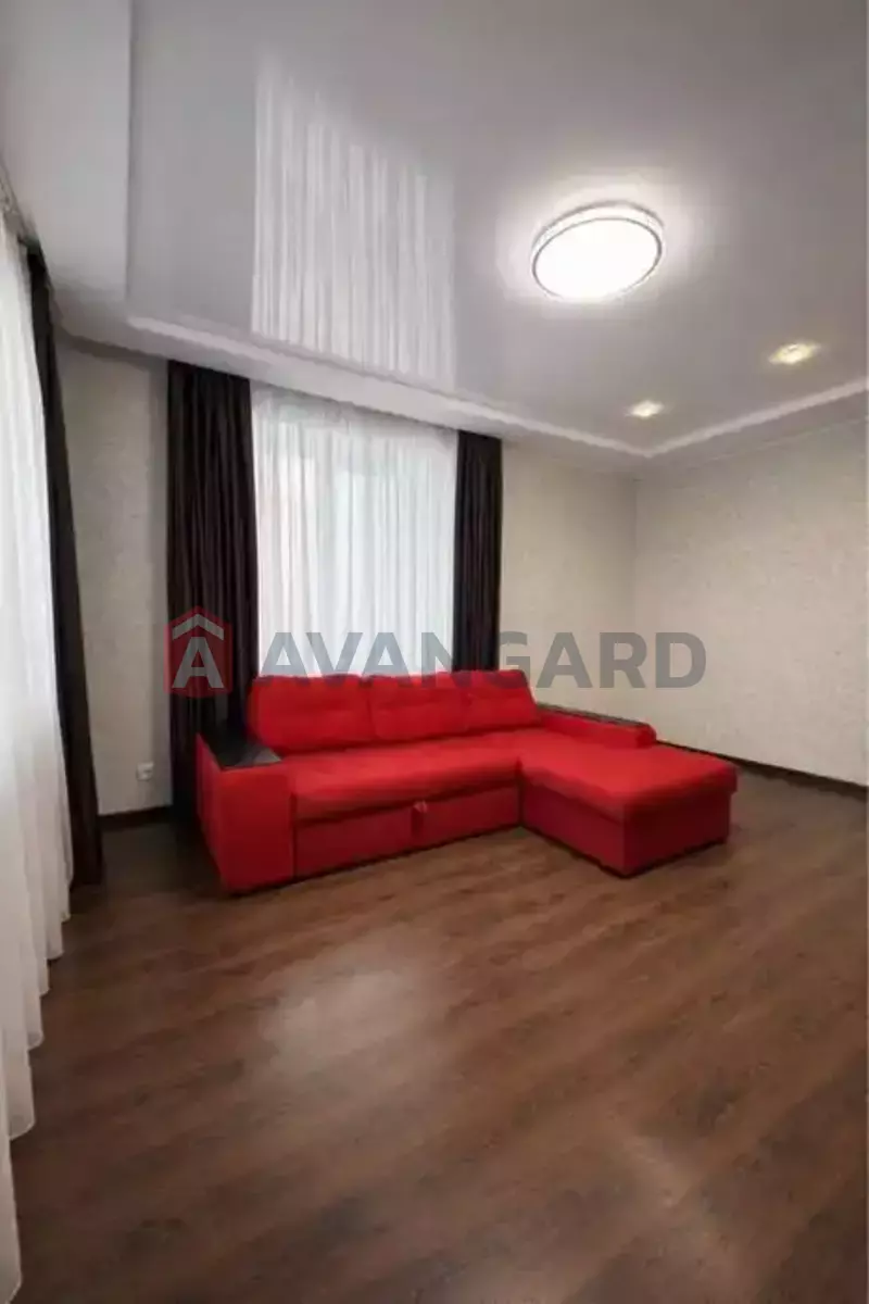 3 ����. ��������, 67/-/- ��. �., 4/12 ���� ���� 8