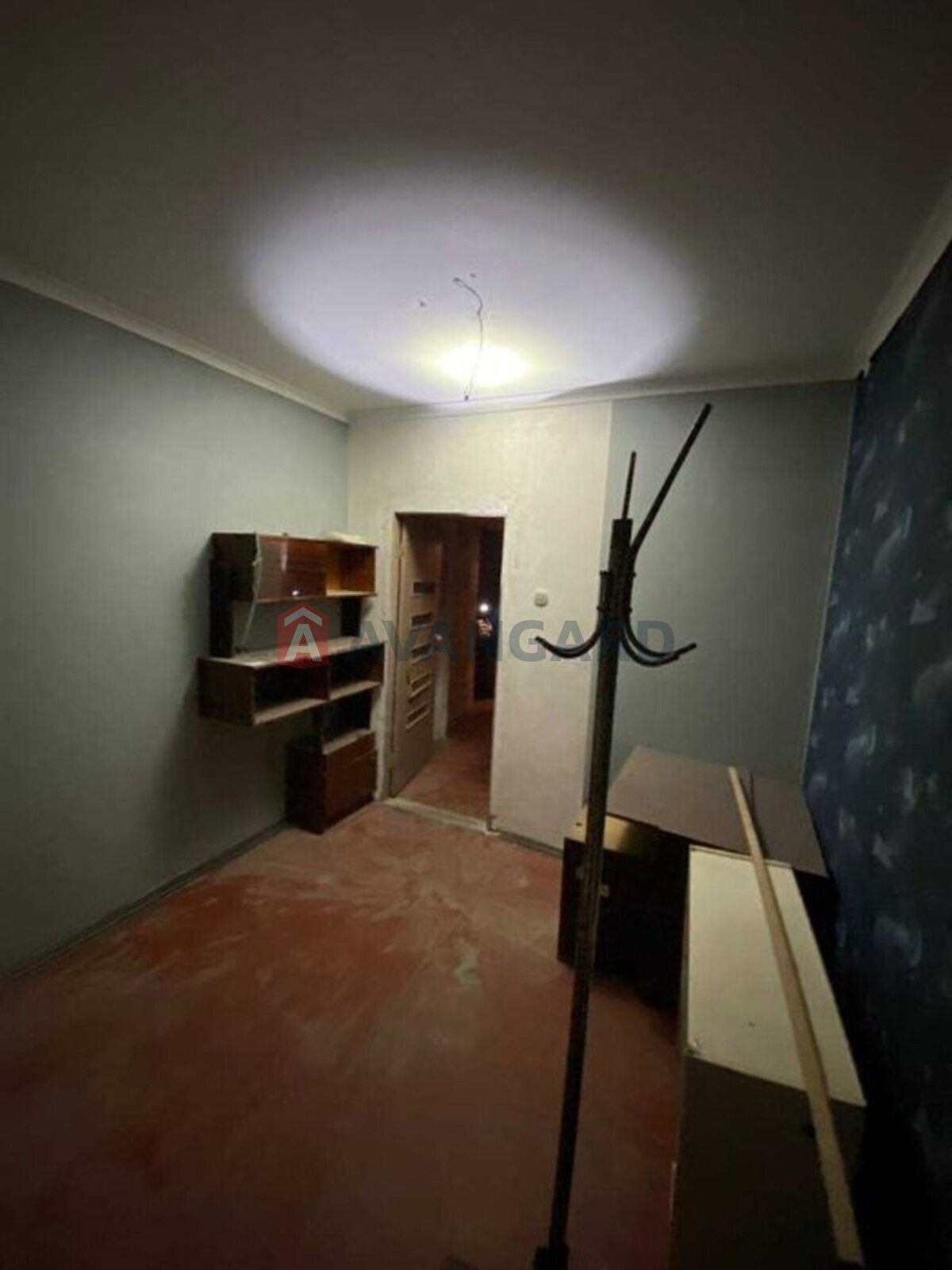 5 ��. ��������, 92/-/6 ��. �., 9/9 ������ ���� 4