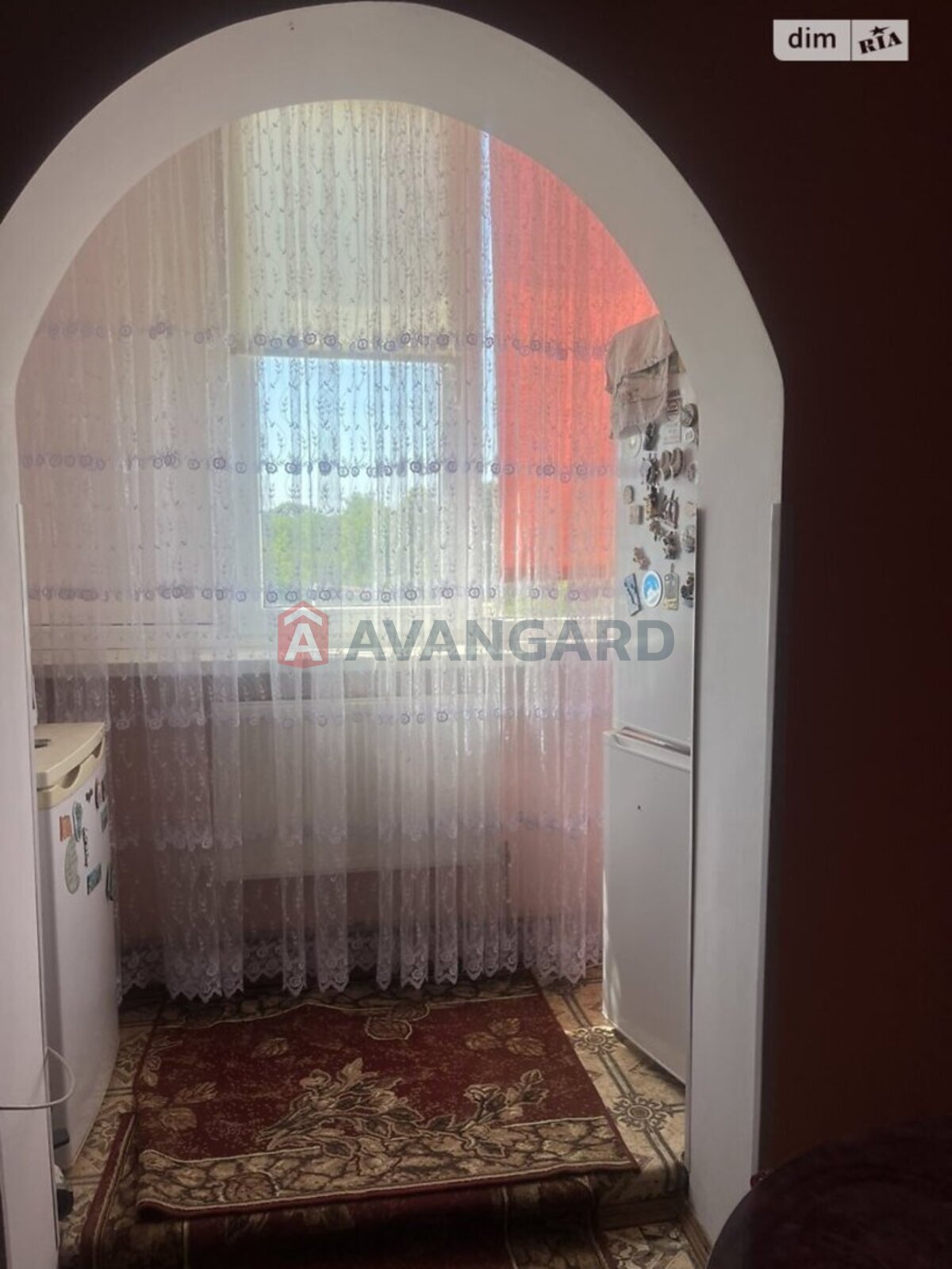 2 ��. ��������, 50/-/12 ��. �., 4/5 ������ ���� 6